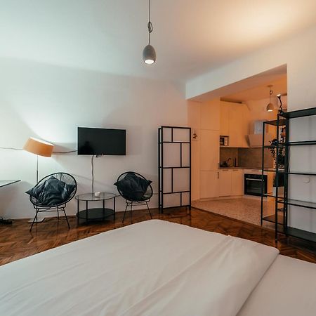 Old Town Oasis Apartment Beograd Ngoại thất bức ảnh